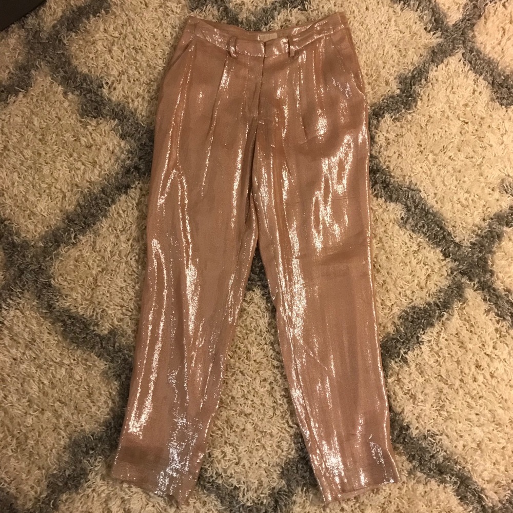 NWOT Size 2 Rose Gold Shimmer High Waste Ankle Cut